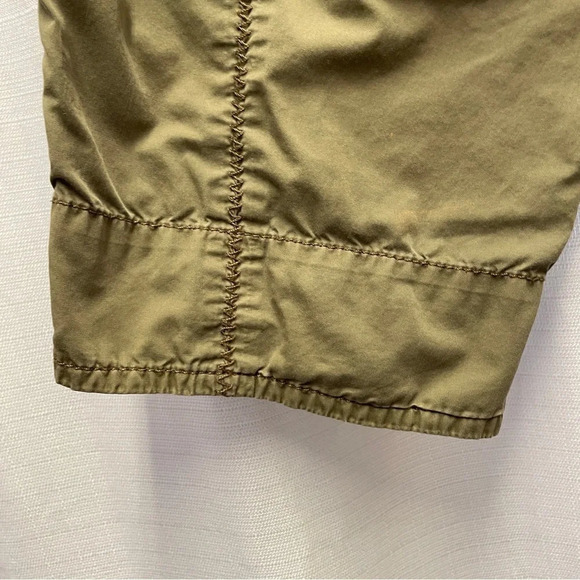 Ann Taylor cargo capris - Picture 9 of 10
